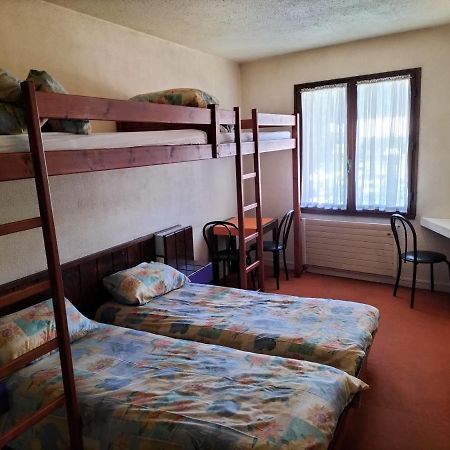 Chambre Quadruple Avec Salle De Bains Privative 1 Вальлуиз Экстерьер фото